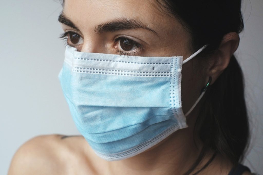 Comissão da Câmara aprova projeto que garante transporte exclusivo para cuidadores durante pandemia 2 virus 4898571 1920