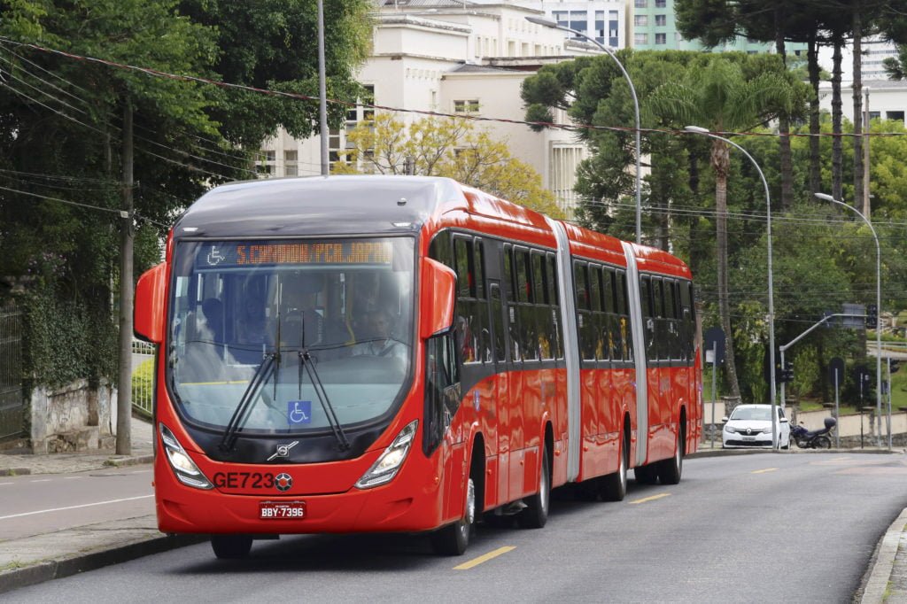 PR: Prefeito de Curitiba critica gratuidade de idosos e fala em prejuízo milionário no transporte público 2 Cesar Brustolin SMCS Prefeitura de Curitiba