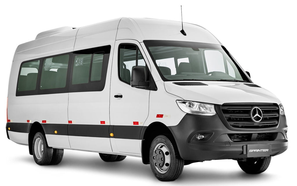 Mercedes-Benz lança nova versão da Sprinter, com entrada pela porta dianteira 2 Divulgação MBB 01