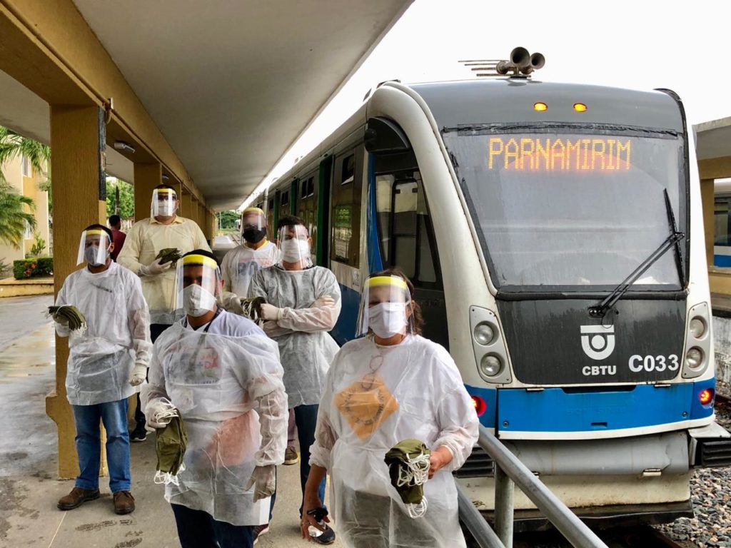 CBTU Natal distribui máscaras para usuários do VLT 2 WhatsApp Image 2020 05 22 at 17.39.16 2