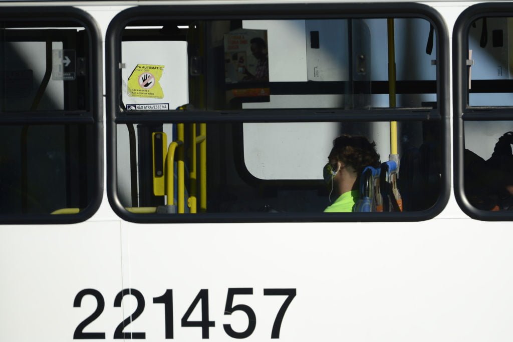 Uso de máscaras será obrigatório nas ruas e no transporte público em todo o RN 8 transporte urbano df mascara 0429202652 1