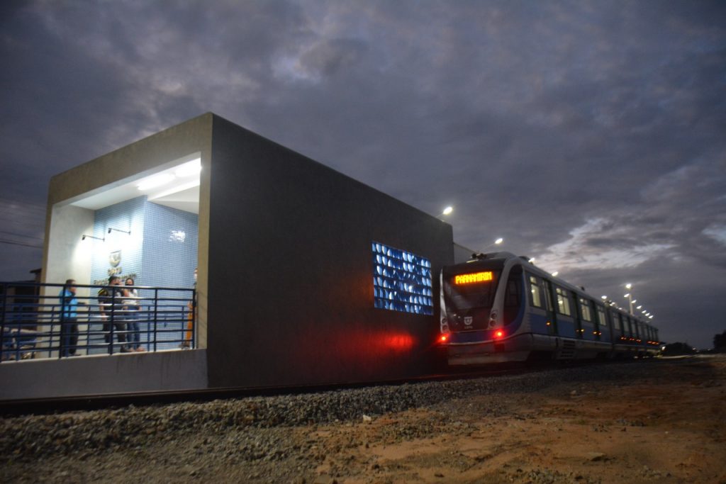 Ministro do Desenvolvimento Regional inaugura nova estação de trem em Parnamirim; Prefeito promete integração com o 'Interbairros' 2 noticia 11290 35285