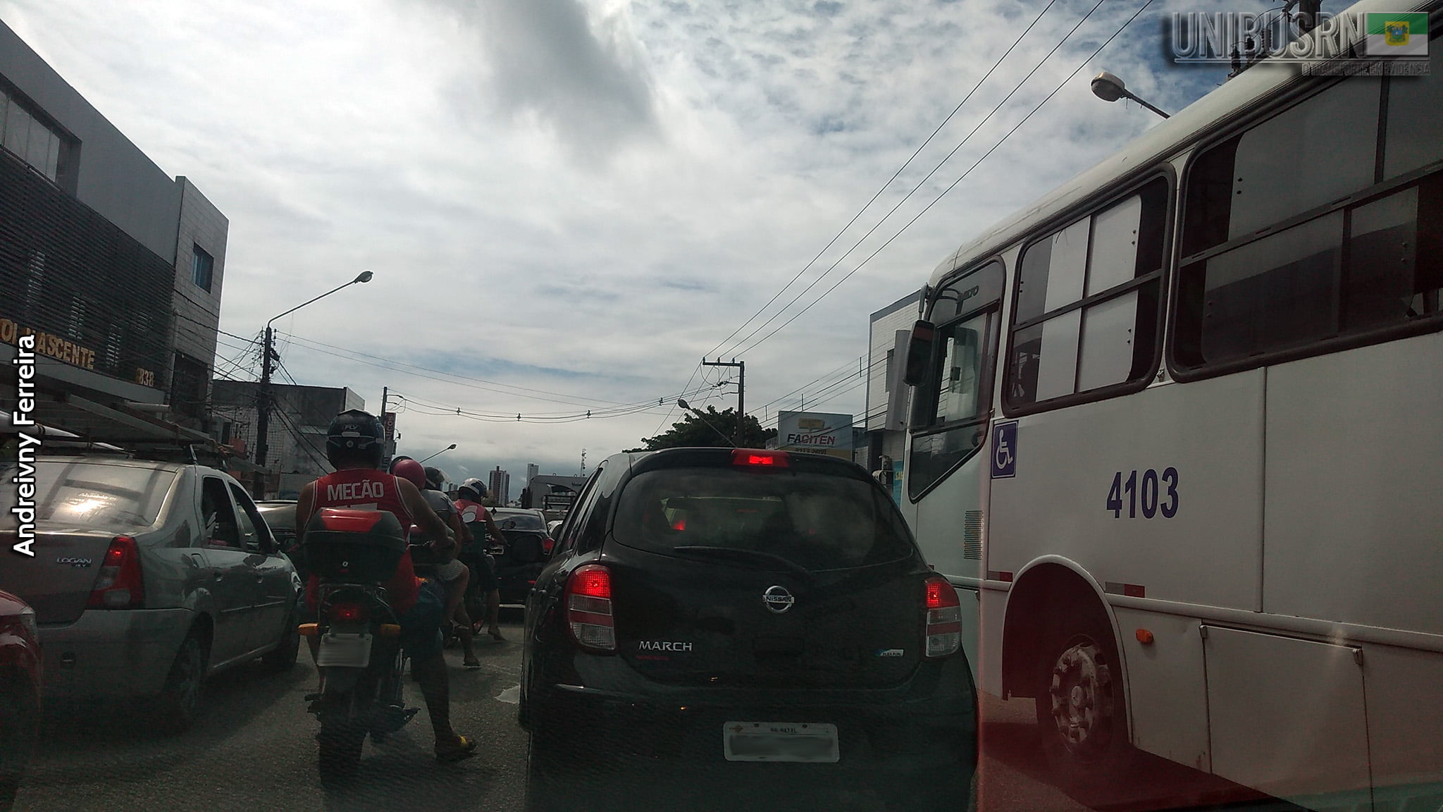 Mobilidade geral cai na pandemia e carros ganham preferência