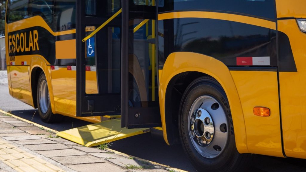 Dunlop e Marcopolo expandem parceria para comercialização de pneus 2 Onibus Volare 1