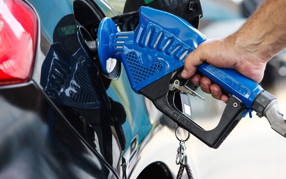 Gasolina com novo padrão já começou a valer; veja perguntas e respostas 2 combustiveis