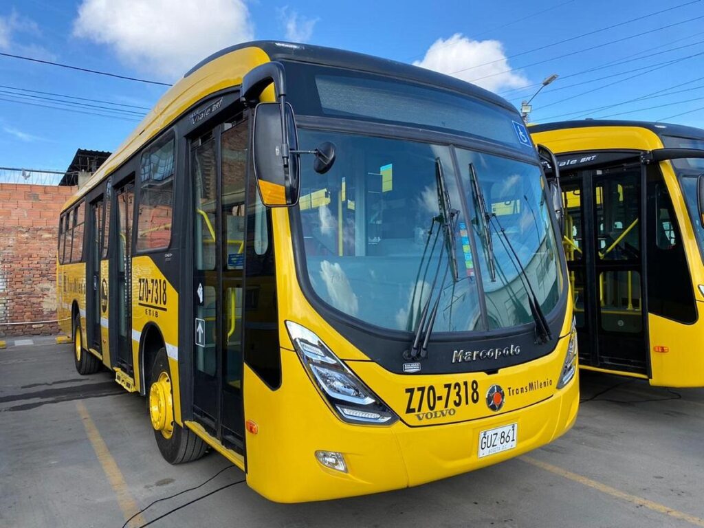 Internacional: Segmento de transporte de passageiros experimenta recuperação na Colômbia 2 bogota conta com novos onibus 1604320632 Autobus