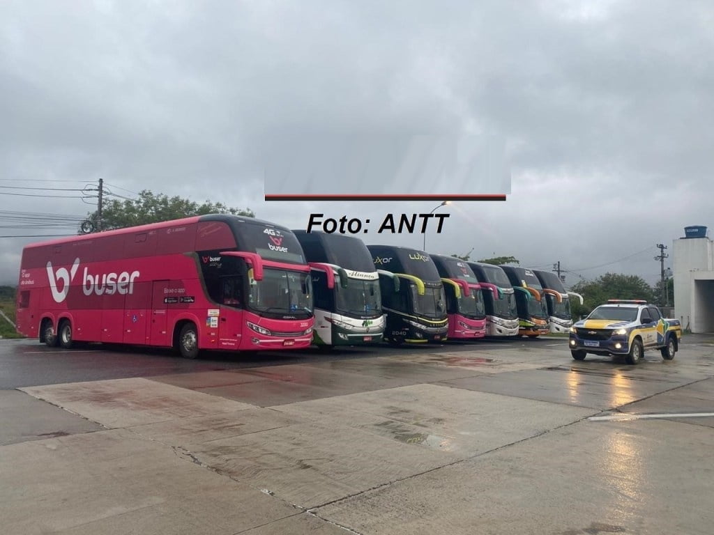 Operação Pascal no Rio apreende mais 9 ônibus por transporte clandestino 2 itati09 1