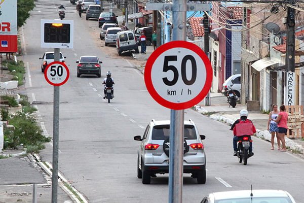 STTU reinicia instalação de lombadas eletrônicas em Natal 2 245436 TN