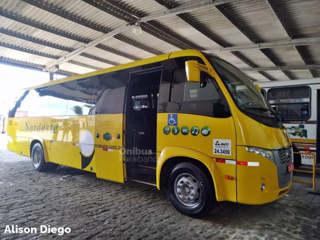 photo4947763258425714913