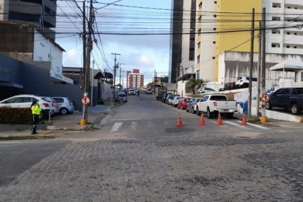 STTU muda sentido de fluxo em rua no bairro de Lagoa Nova 2 247201