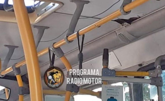 Rio: Ônibus em péssimo estado de conservação chama atenção de passageiros na Zona Oeste 2 Sem Titulo 12 7