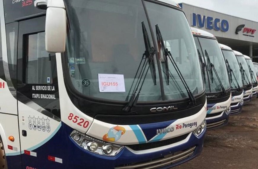 Iveco Bus entrega 32 veículos para transportadora do Paraguai