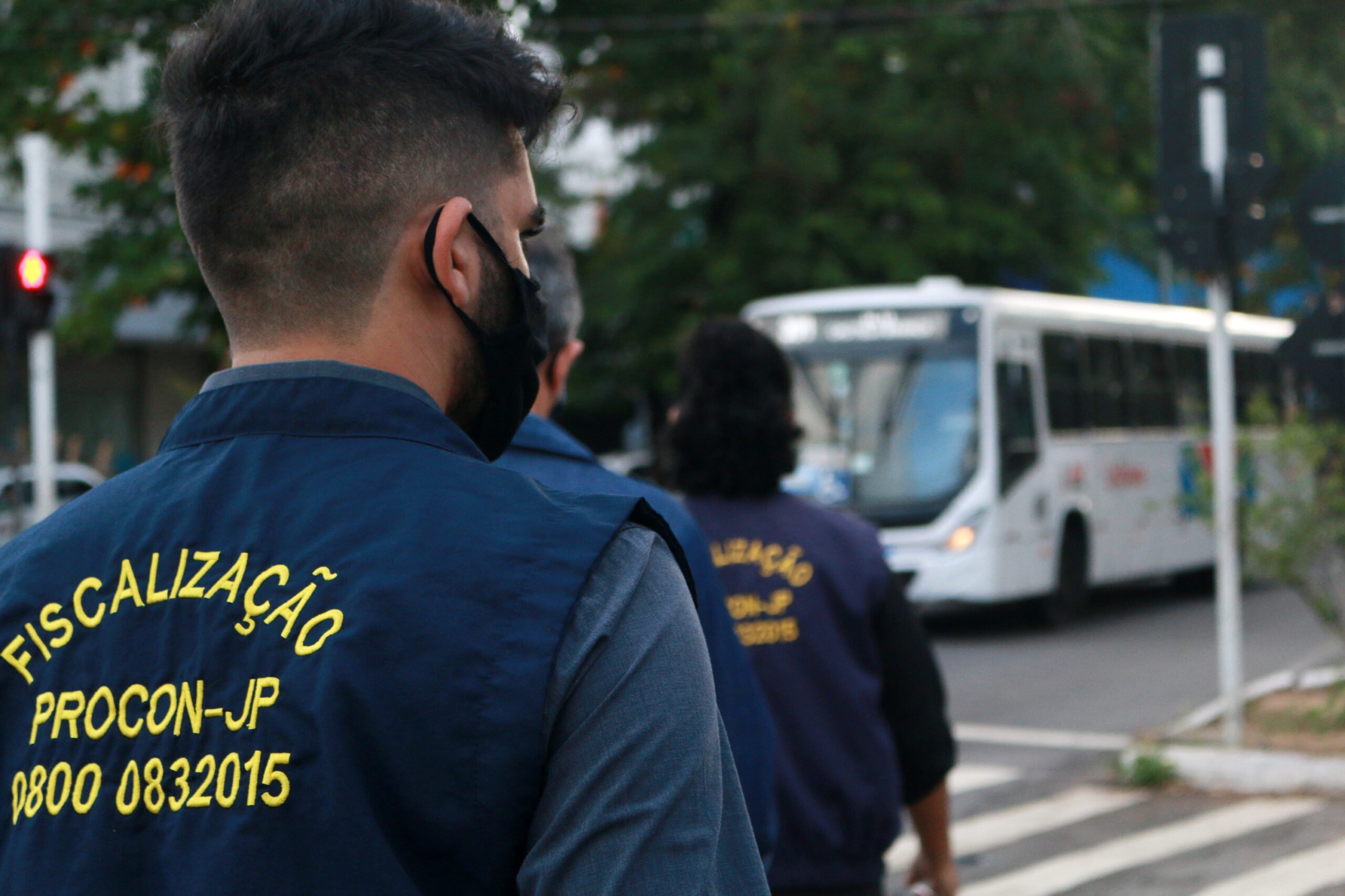 Procon autua duas empresas de ônibus de João Pessoa por descumprirem medidas de prevenção à Covid-19