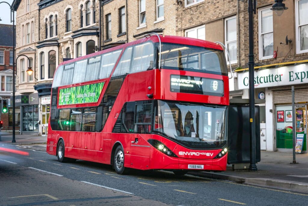 First Bus encomenda cinco ônibus 100% elétricos da BYD ADL Enviro400EV de dois andares, no Reino Unido 2 file BYD Europe
