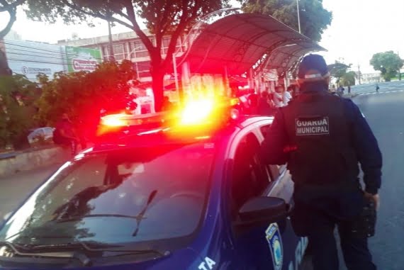 Guarda Municipal intensifica patrulhamento nas paradas de ônibus do Alecrim e Cidade Alta 2 34369 PMN