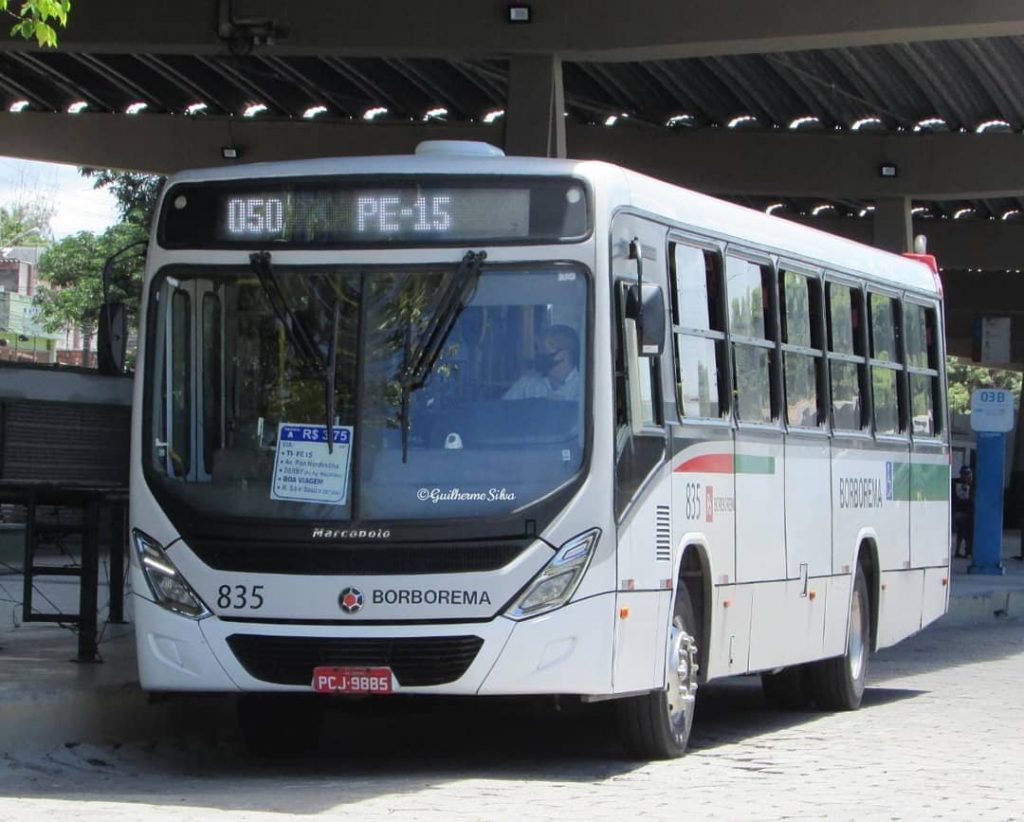 Pernambuco vai antecipar a vacinação dos motoristas e cobradores de ônibus 1 181253804 1954472301384497 5225409970943445706 n