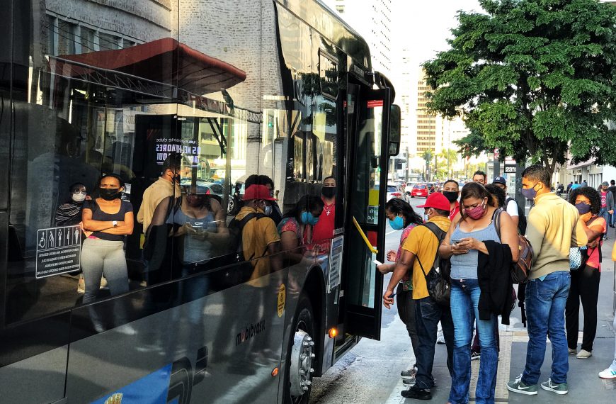 SPTrans abre prazo para empresas do sistema de transporte apresentarem cronograma de instalação da tecnologia embarcada