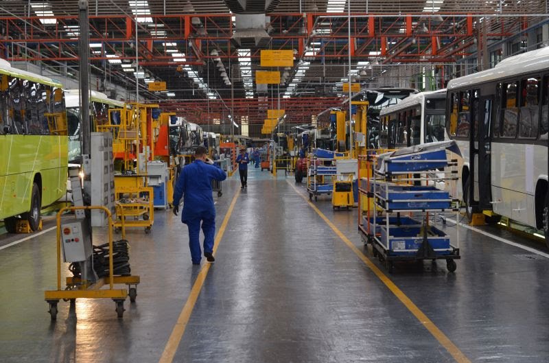 Produção de ônibus recua 15,6% de janeiro a maio de 2021 2 Marcopolo
