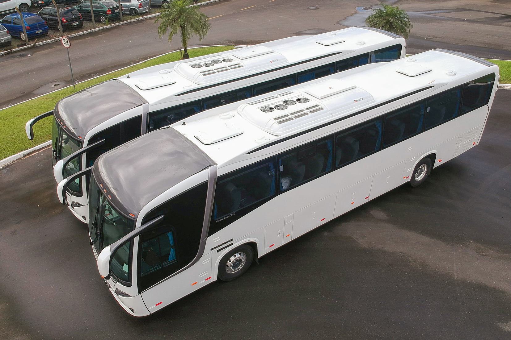 Busscar projeta produzir mil ônibus em 2022