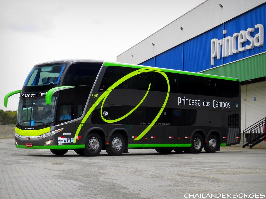 Empresa de ônibus fatura mais carga que passageiros 2 44258383625 04bb27c072 b