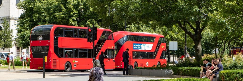 Go-Ahead, operadora de transporte no Reino Unido, terá somente ônibus com emissão zero até 2035 2 London buses environment