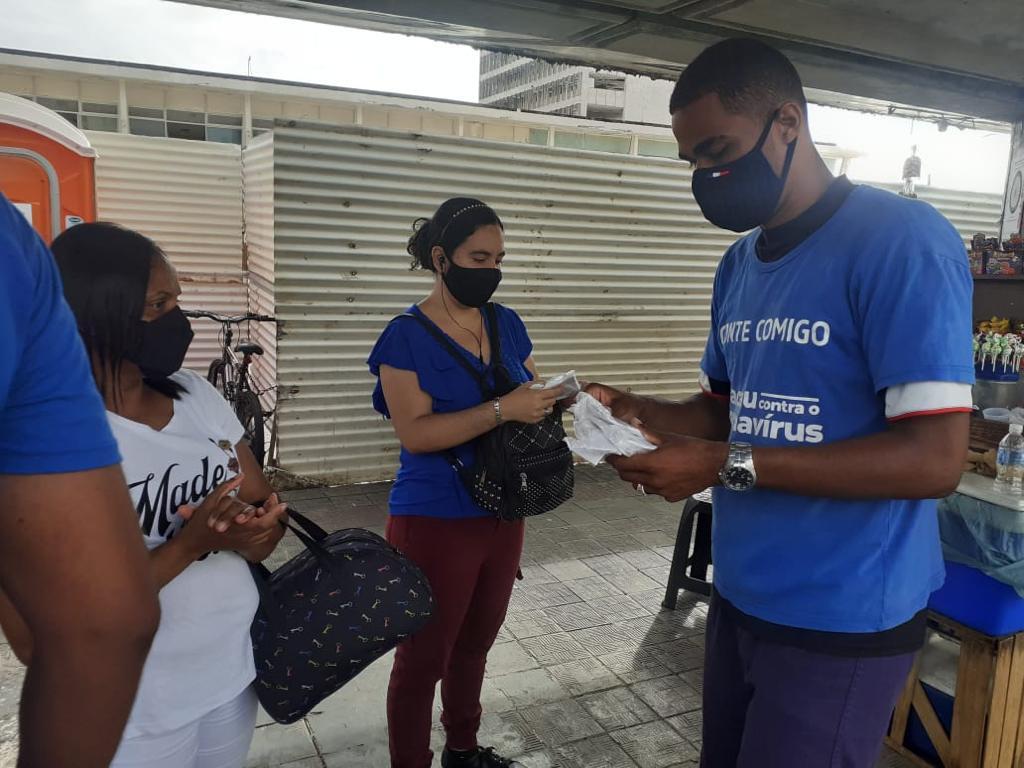 SE: População aprova distribuição de máscaras nos terminais de ônibus de Aracaju 9 ab216458 Prefeitura Aracaju