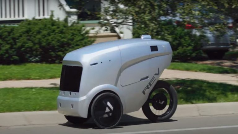 Robô-entregador de comida faz testes em ciclovia e preocupa ciclistas em Austin 1 robo delivery e1625751970923 768x432 1