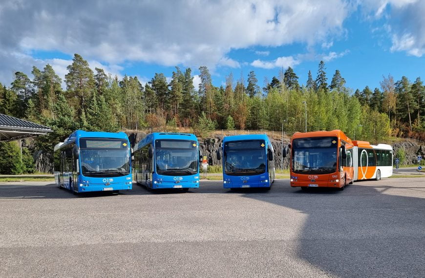Internacional: Primeiros ônibus 100% elétricos BYD chegam à capital da Finlândia