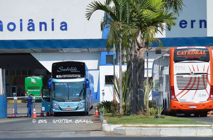 Produção de ônibus tem retração de 20,9% de janeiro a agosto de 2021