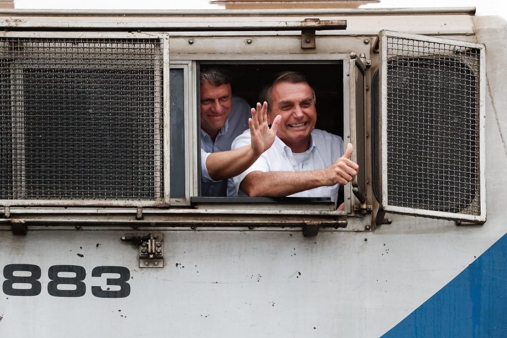 Ministro Tarcísio e senadores fazem acordo para marco legal do transporte ferroviário 2 Foto Alan SantosPR