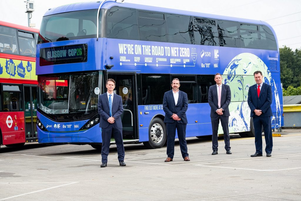 Ônibus 100% elétrico BYD, que operará na COP26, faz turnê de Londres a Glasgow, no Reino Unido 2 Divulgacao BYD