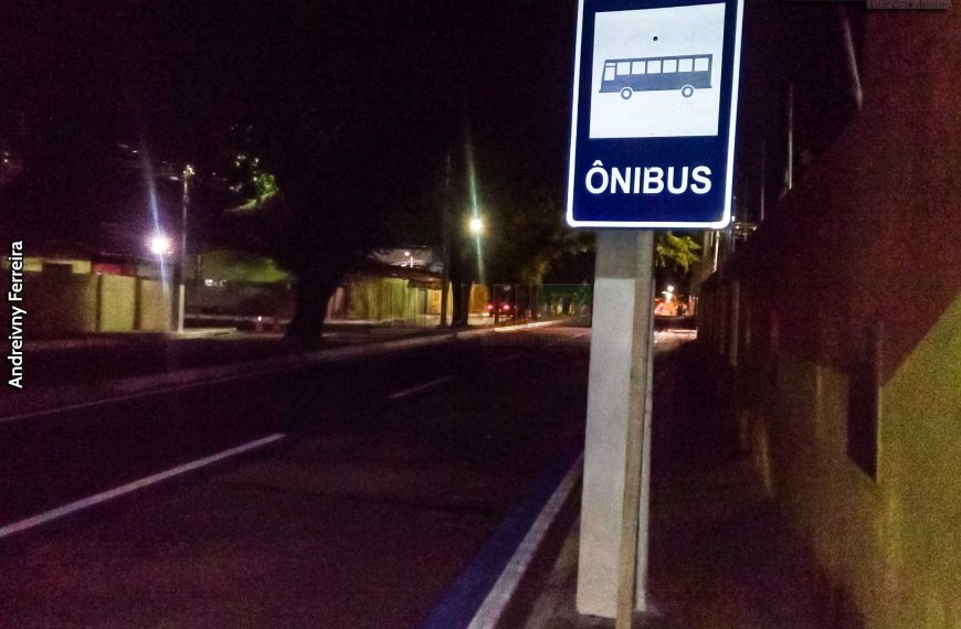 Câmara dos Deputados aprova projeto que obriga parada de motoristas de transporte público em pontos determinados