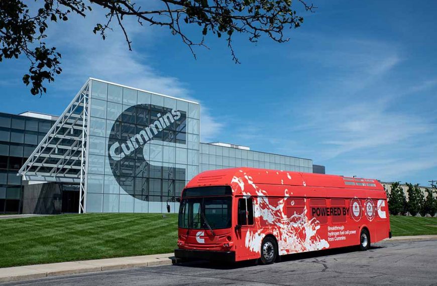 Cummins projeta produção de motores 50% maior em 2021