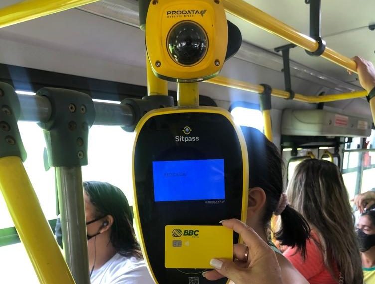 Transporte coletivo de Goiânia passa a aceitar pagamento com cartão de crédito e débito