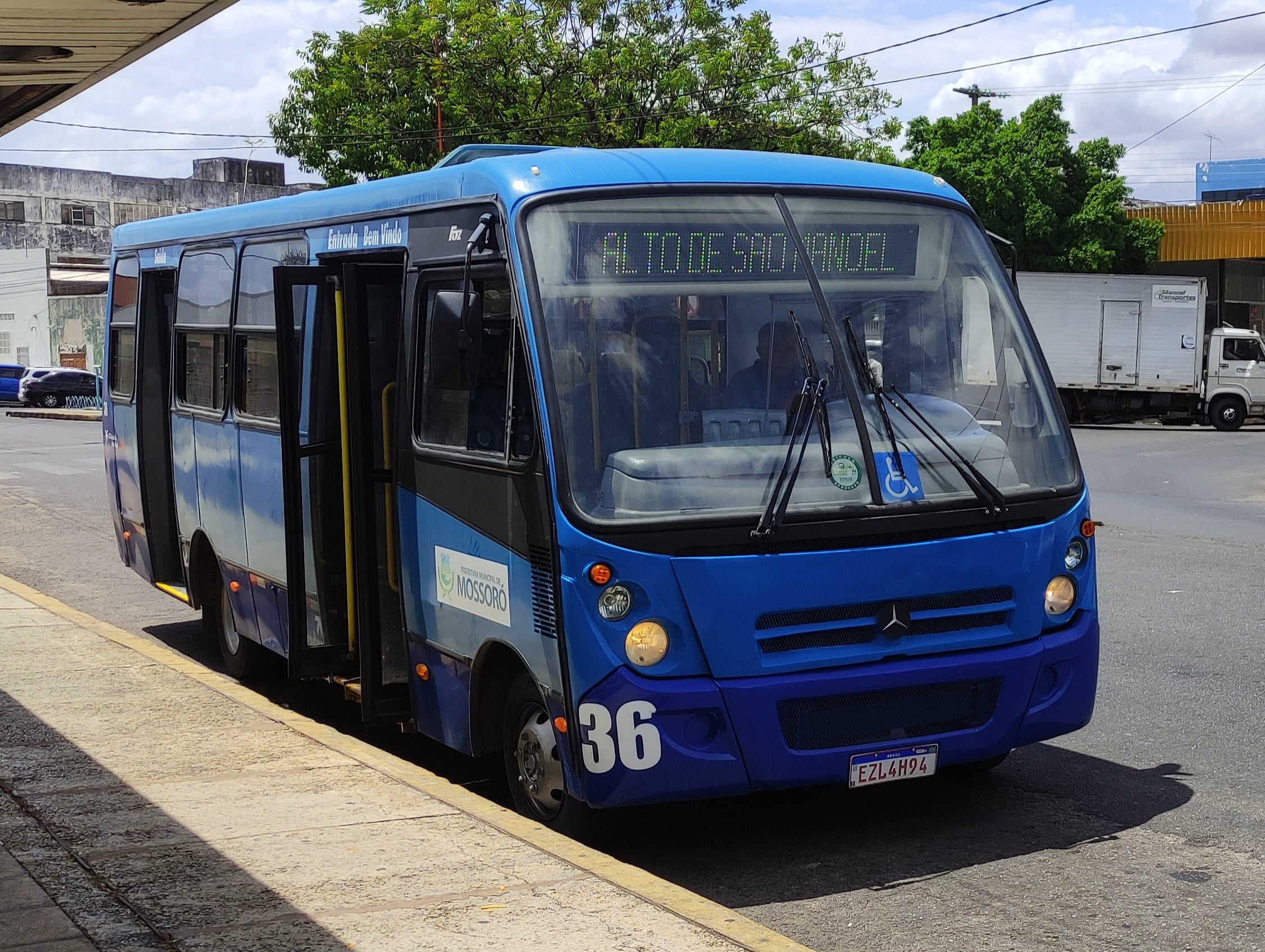 Mossoró: Prefeitura amplia transporte público e reduz tarifa para a Procissão de Santa Luzia