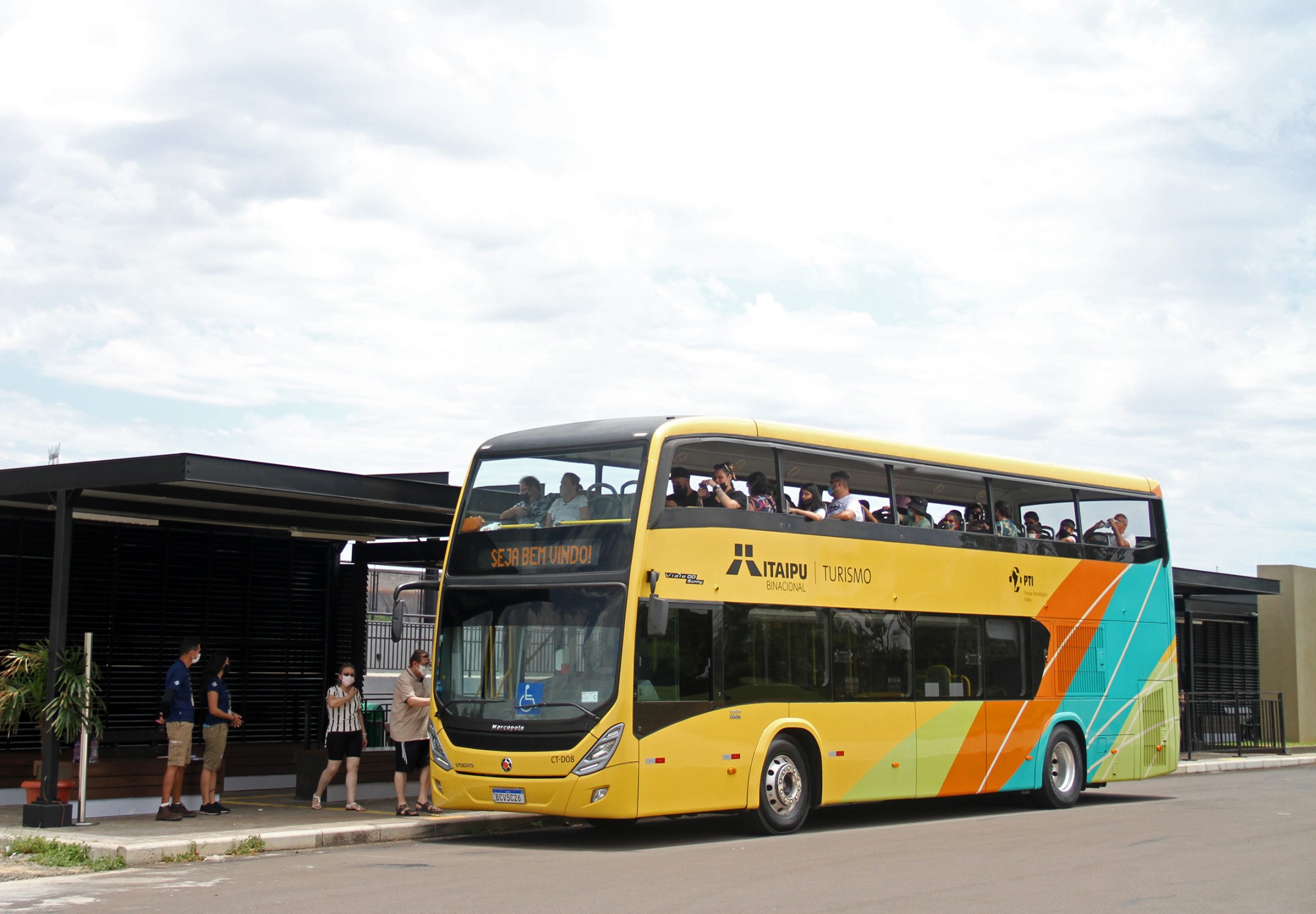 PR: Marcopolo fornece novos ônibus para a Fundação Parque Tecnológico Itaipu