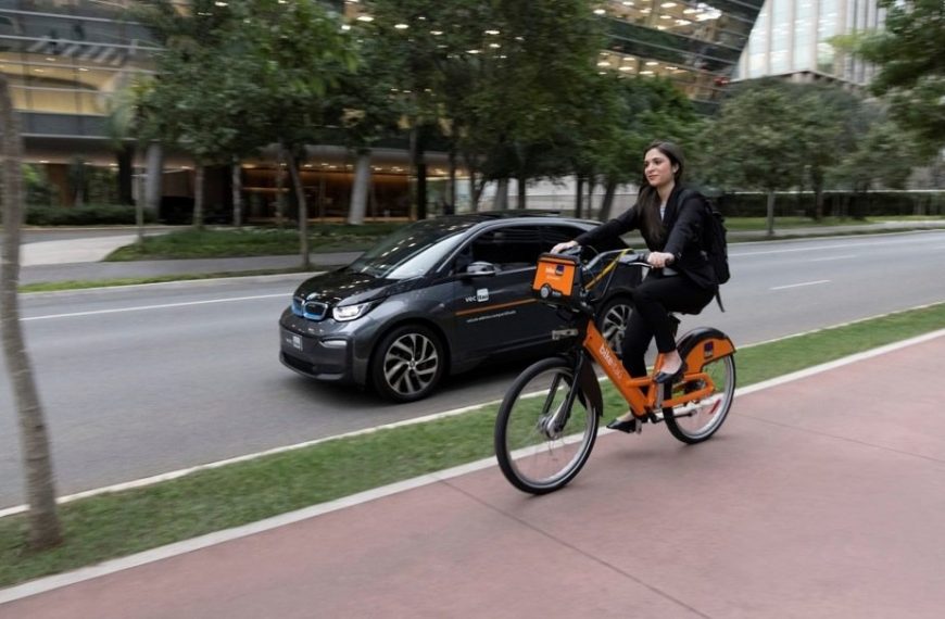 Cubo Itaú lança hub de mobilidade urbana