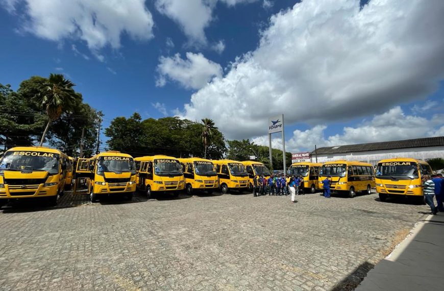 Volare fornece 200 micros Attack 8 4×4 para Alagoas