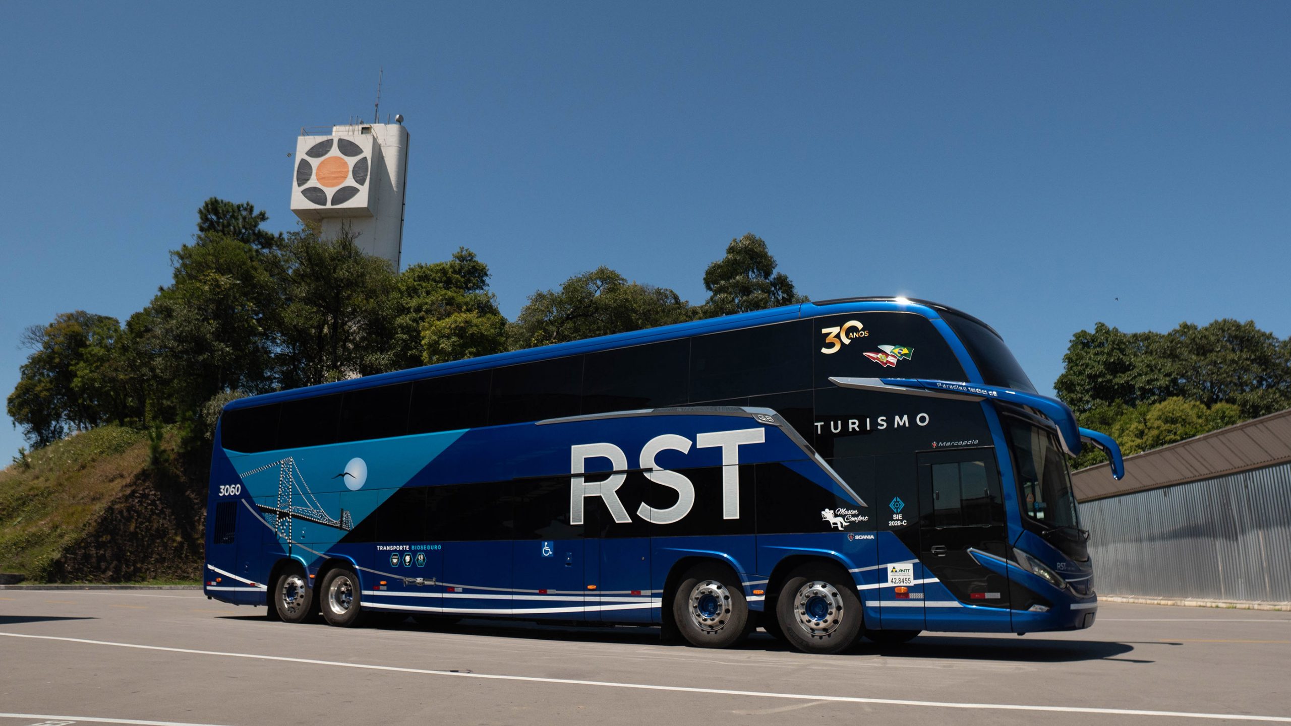 SC: RST Turismo recebe primeiro Marcopolo G8 da grande Florianópolis