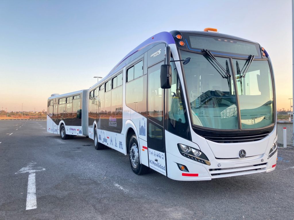 Mercedes-Benz entrega 37 ônibus articulados para novo sistema de transporte BRT no México 4 20220310 b5f49f685e2c4e54a4d746476465ff29 8 MBB