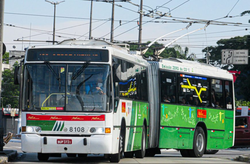 SP: Motorista de trólebus receberá adicional de periculosidade