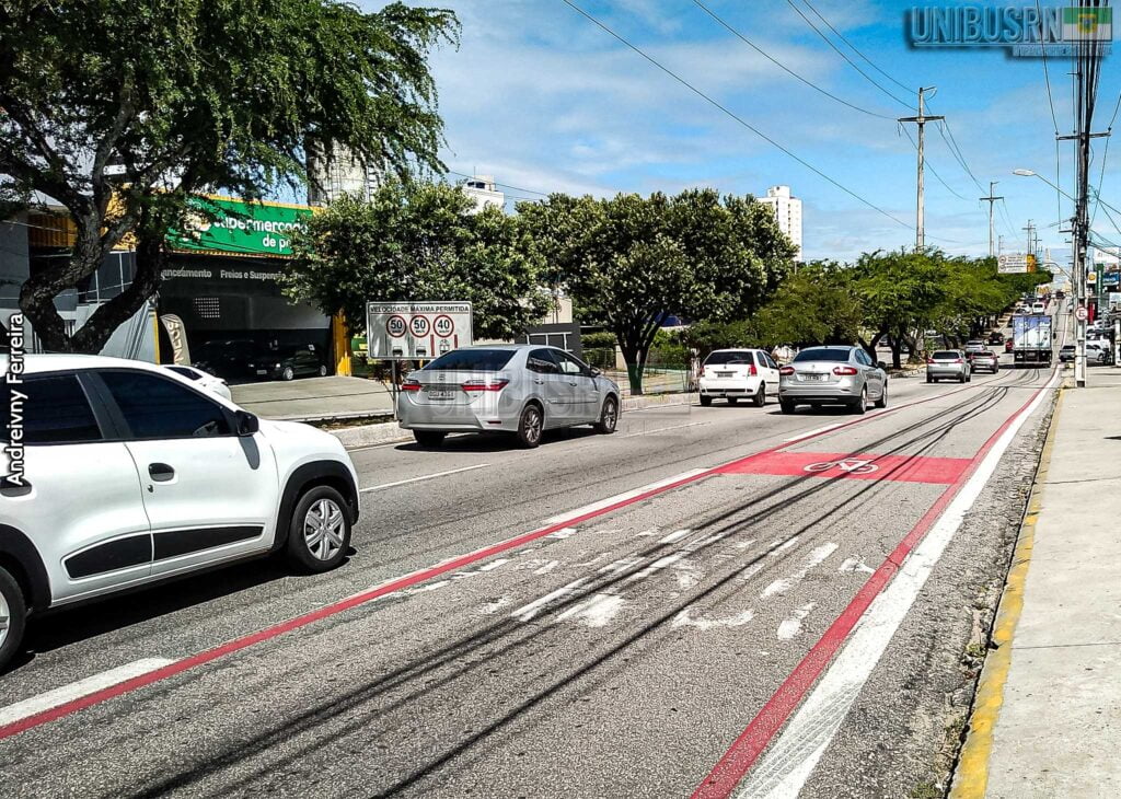 Projeto de lei federal prevê ônibus de fretamento nas faixas exclusivas de trânsito 2 Prudente Andreivny