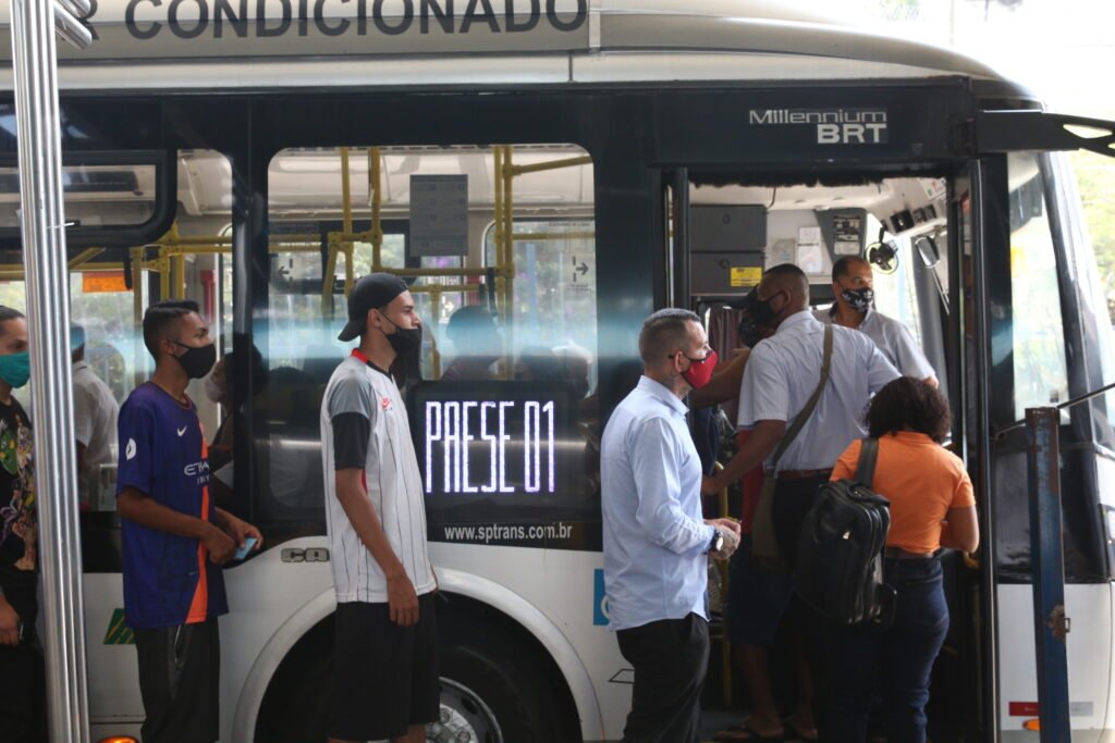 SP: Transporte público de São Paulo atinge 15% da meta de CO² no primeiro trimestre 2 Rovena Rosa Agencia Brasil