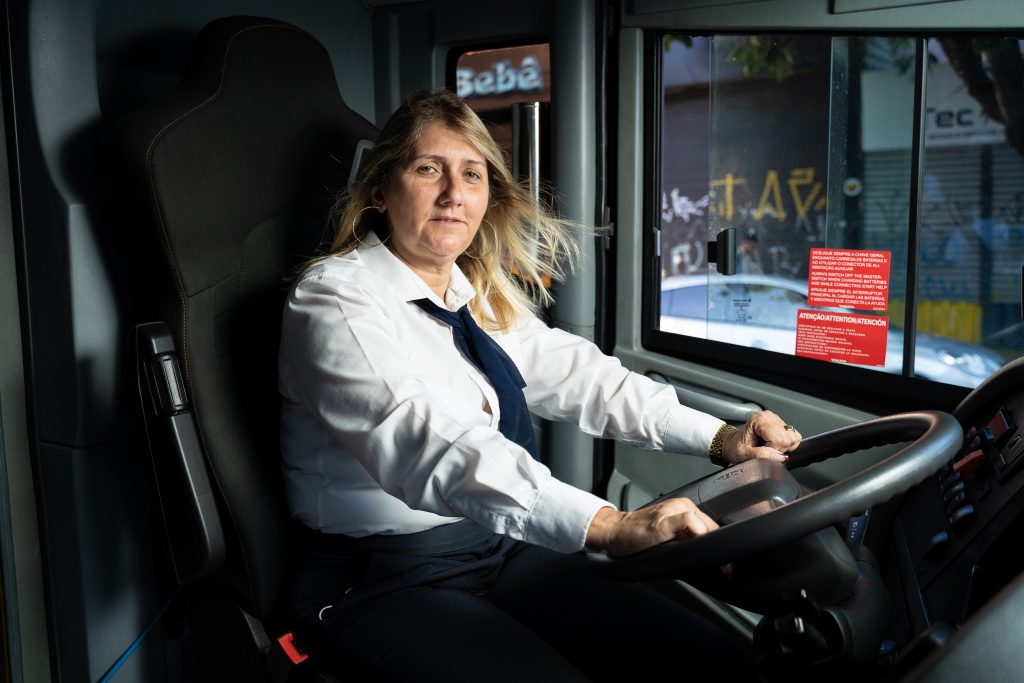 Mulheres motoristas marcam presença em viagens rodoviárias pelo Brasil 2 motorista Andrea Rodrigues 1 Buser