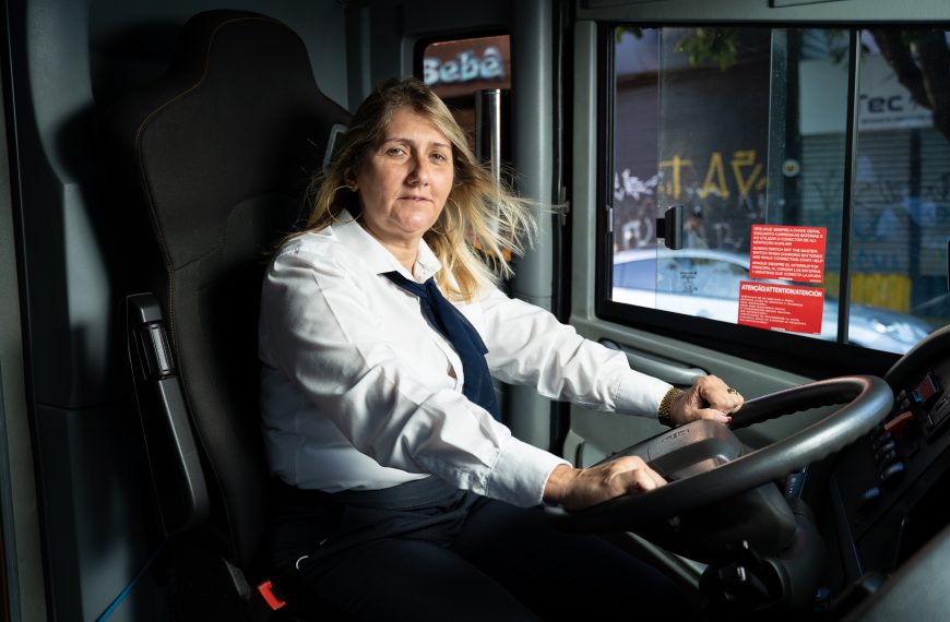 Mulheres motoristas marcam presença em viagens rodoviárias pelo Brasil