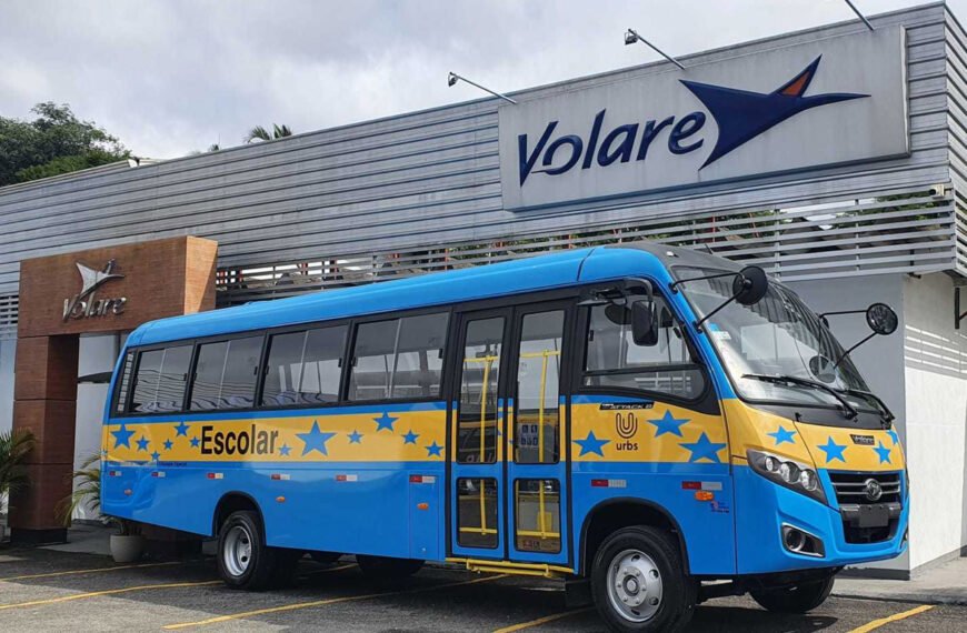 PR: Volare entrega micro-ônibus escolares para transporte de pessoas com necessidades especiais em Curitiba