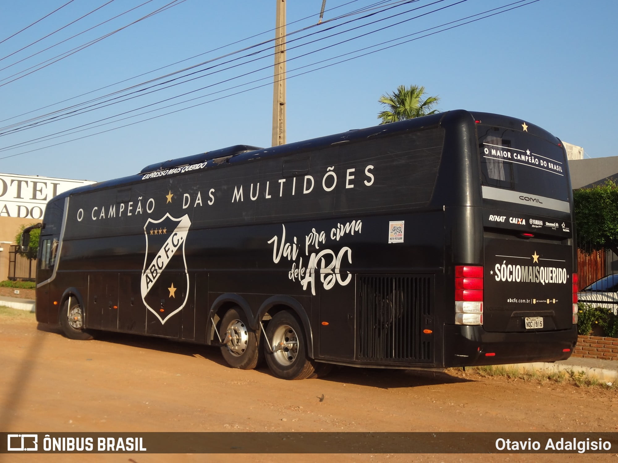 Ônibus do ABC Futebol Clube é penhorado