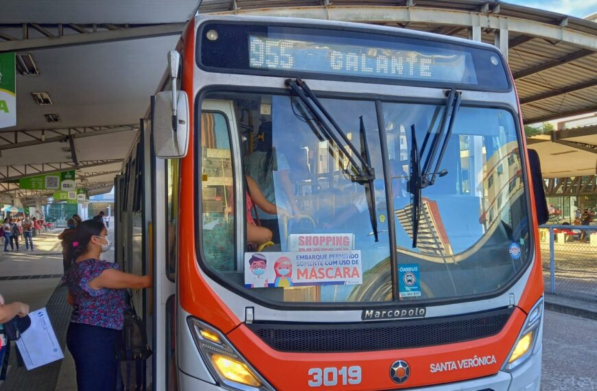 Passagem gratuita de ônibus durante o São João é anunciada em Campina Grande para 2024