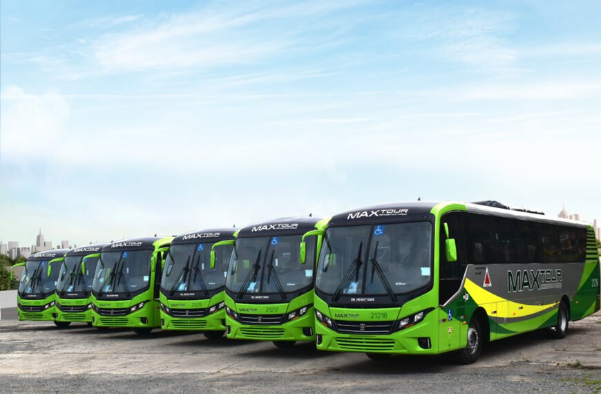 SP: Max Tour recebe 10 novos ônibus Busscar
