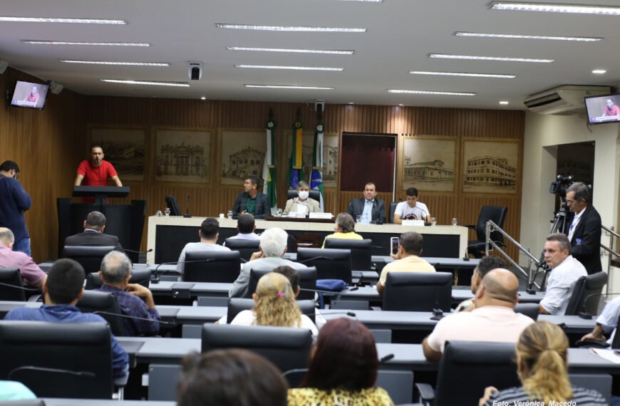 Natal: Vereadores não votam projeto e desoneração do ISS para empresas de ônibus terá tramitação mais lenta